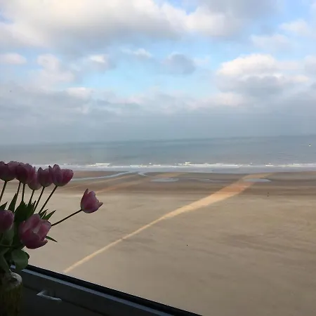 Seaview Loft *